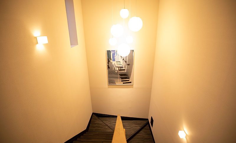 SAKURA-KOTONI 階段