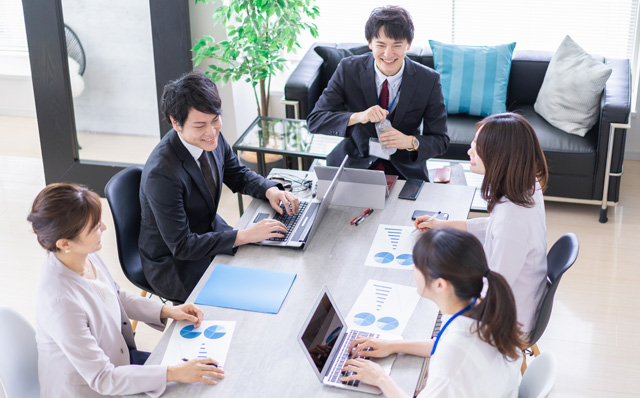 全拠点となるマザーオフィス（従来型オフィス機能）